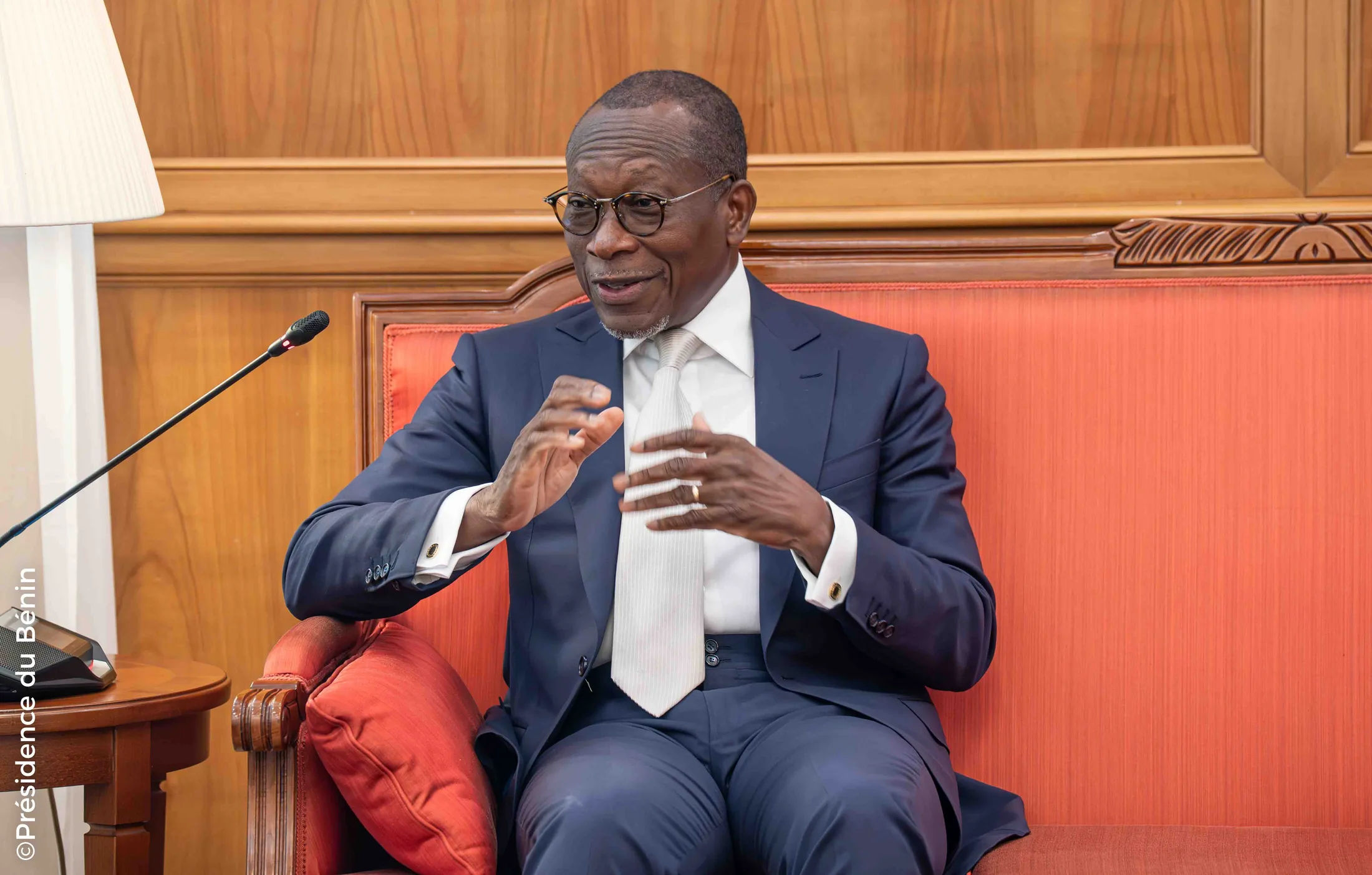 Première rencontre de son excellence Patrice TALON avec les hauts dignitaires de l’ECC