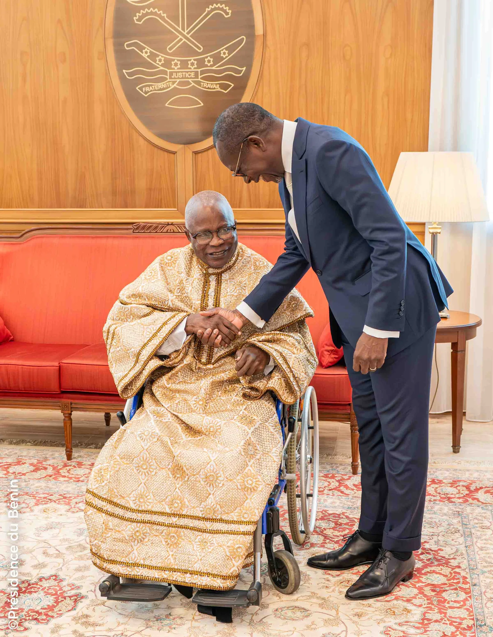 Première rencontre de son excellence Patrice TALON avec les hauts dignitaires de l’ECC