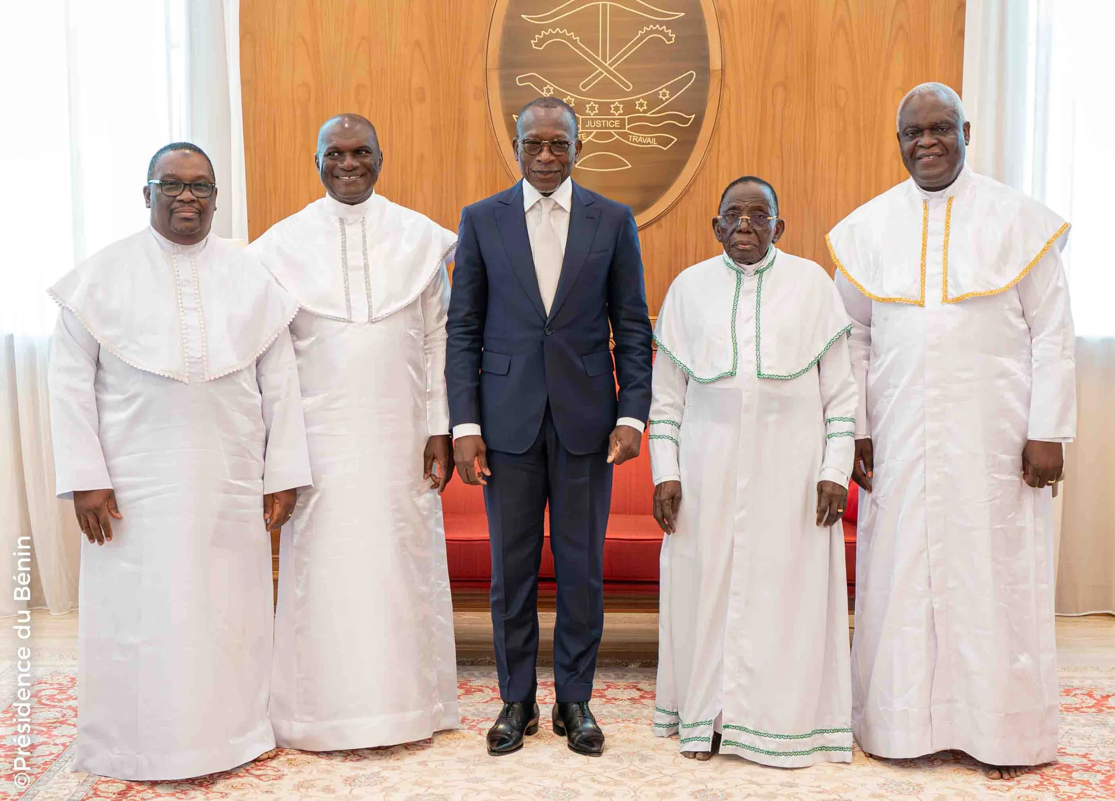Première rencontre de son excellence Patrice TALON avec les hauts dignitaires de l’ECC