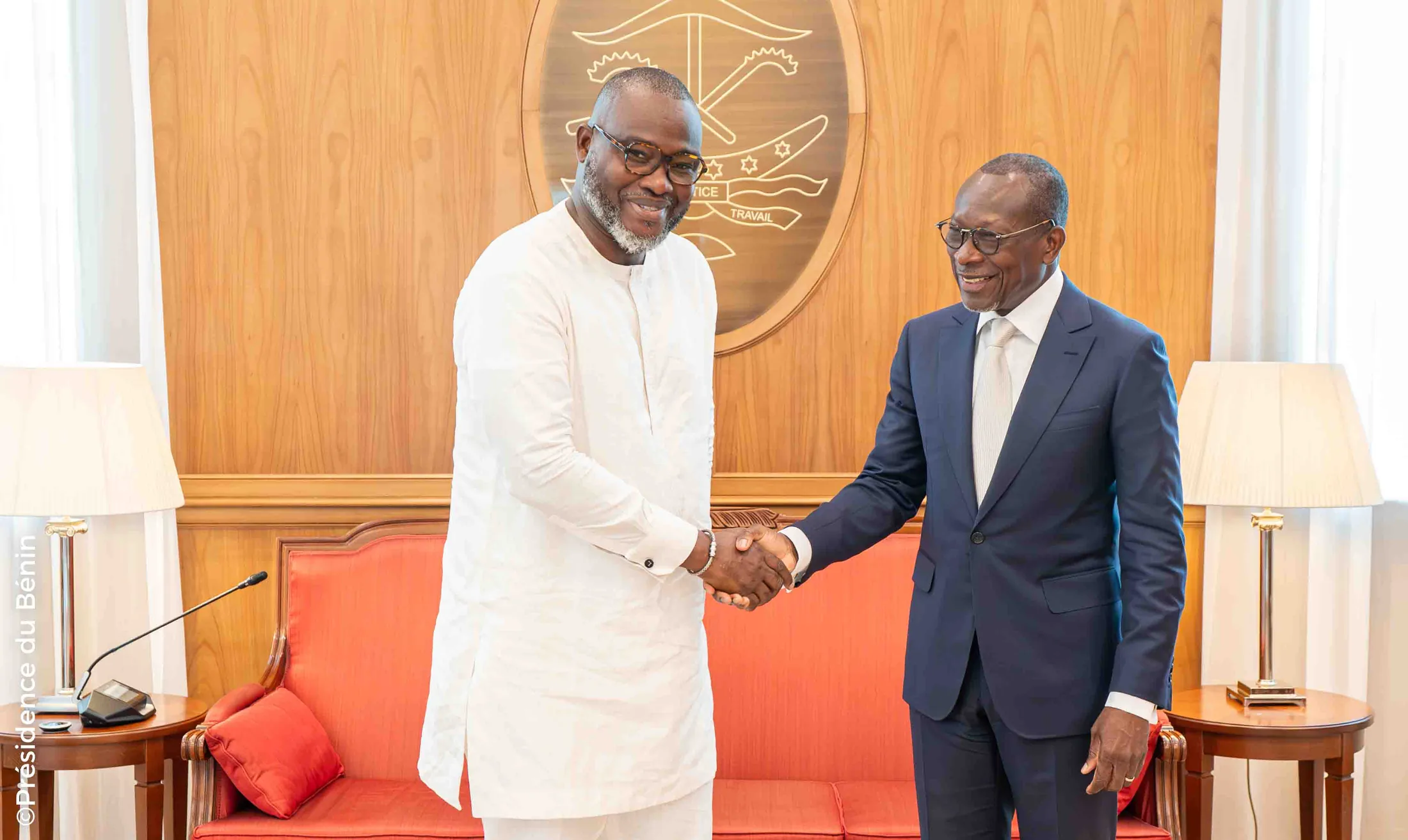 Première rencontre de son excellence Patrice TALON avec les hauts dignitaires de l’ECC