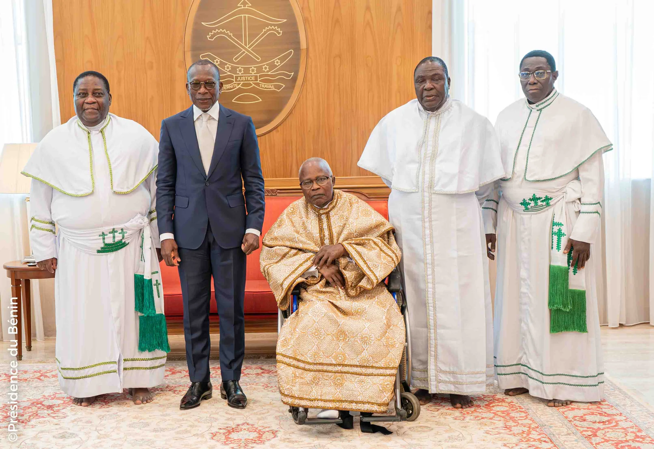 Première rencontre de son excellence Patrice TALON avec les hauts dignitaires de l’ECC