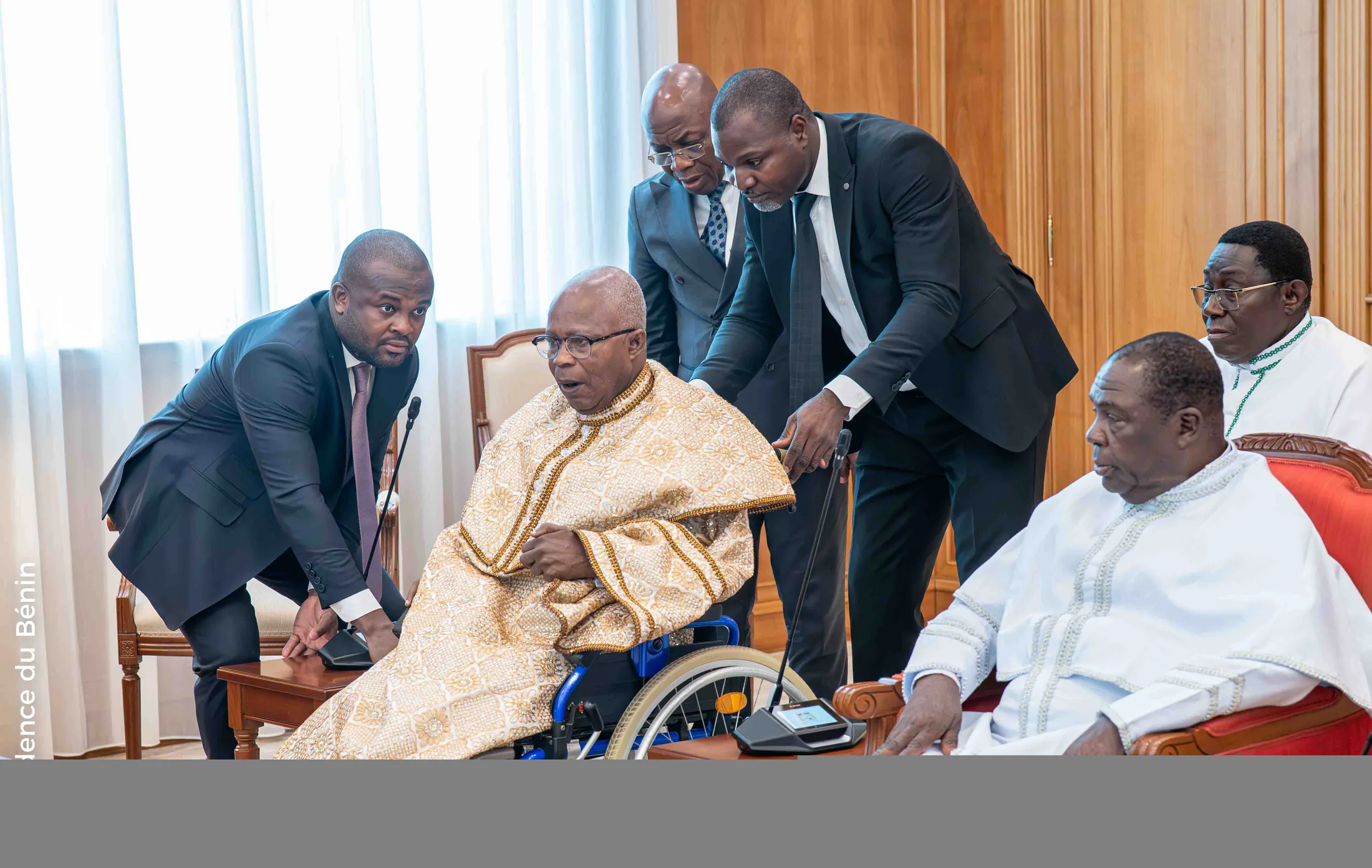Première rencontre de son excellence Patrice TALON avec les hauts dignitaires de l’ECC