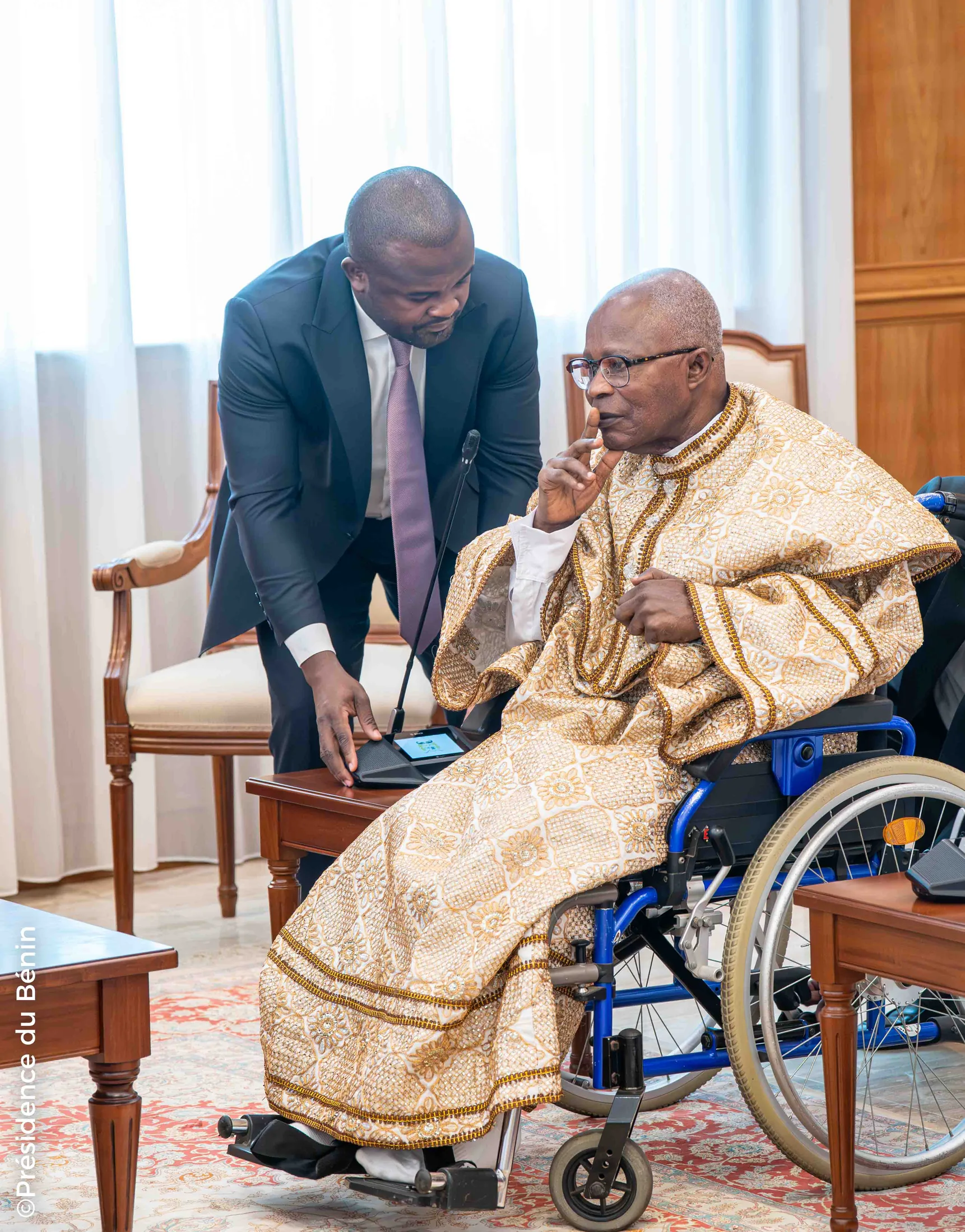 Première rencontre de son excellence Patrice TALON avec les hauts dignitaires de l’ECC