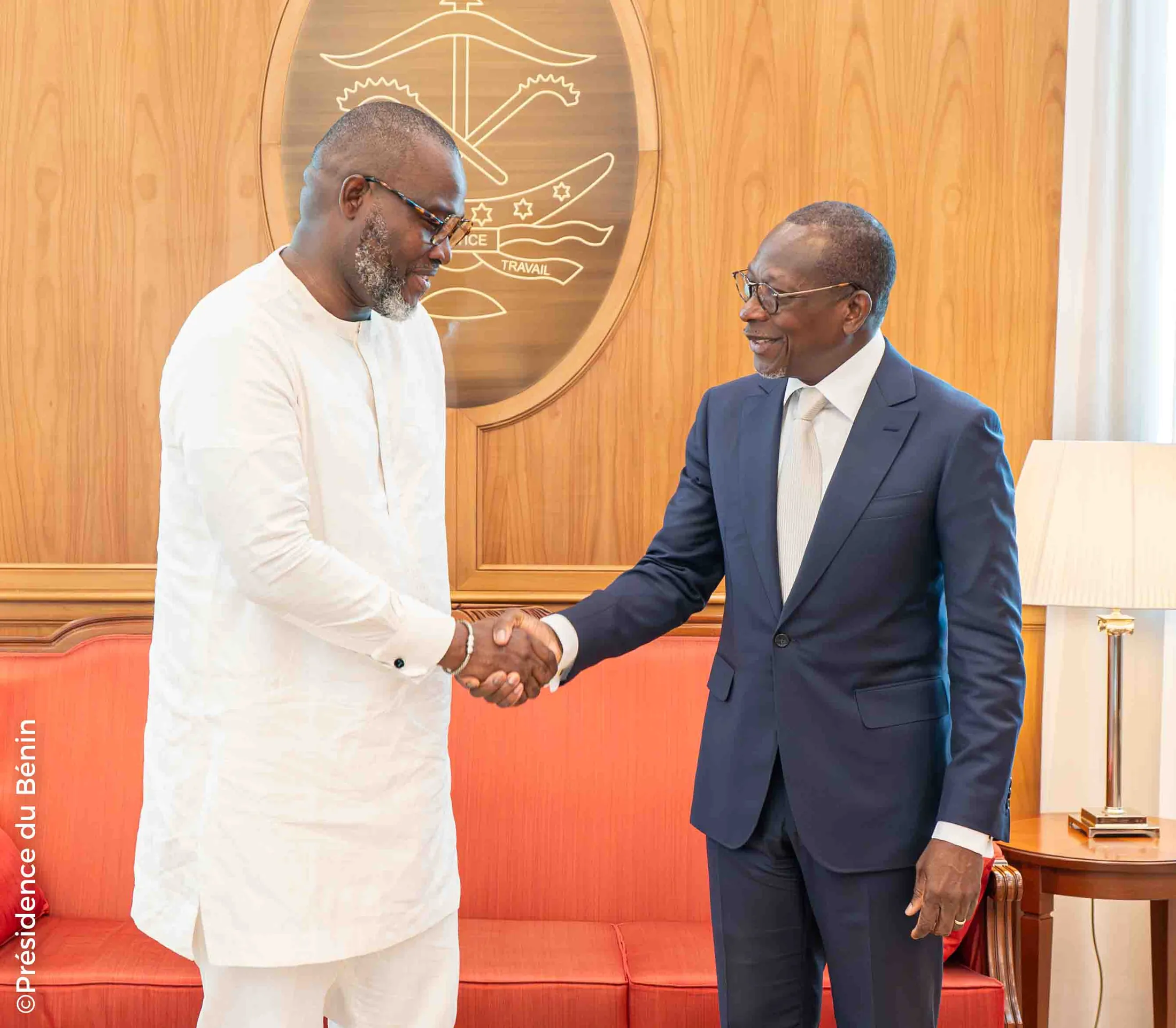 Première rencontre de son excellence Patrice TALON avec les hauts dignitaires de l’ECC